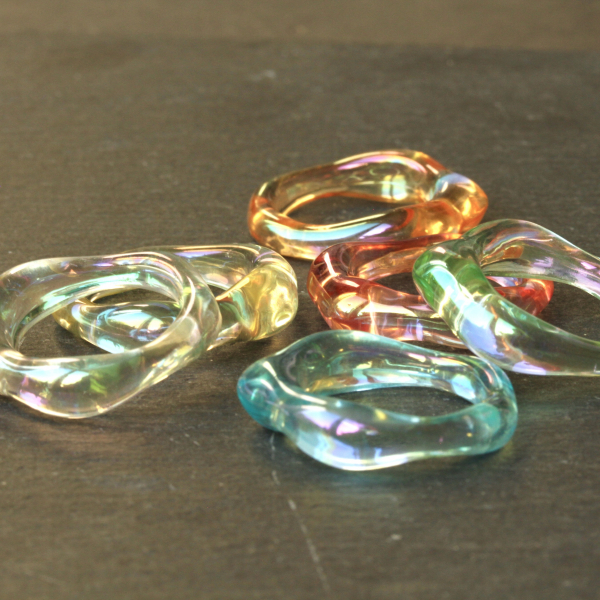 Resin Chunky Ring Regenbogen / Geschenk für sie / gute Laune Ring / Trendschmuck / bunte Ringe / Juicy Ringe / 90er Trend Schmuck